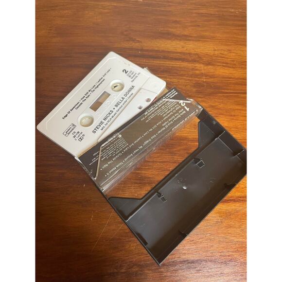 Stevie Nicks – Bella donna 1981 cassette tape - Picture 3 of 4